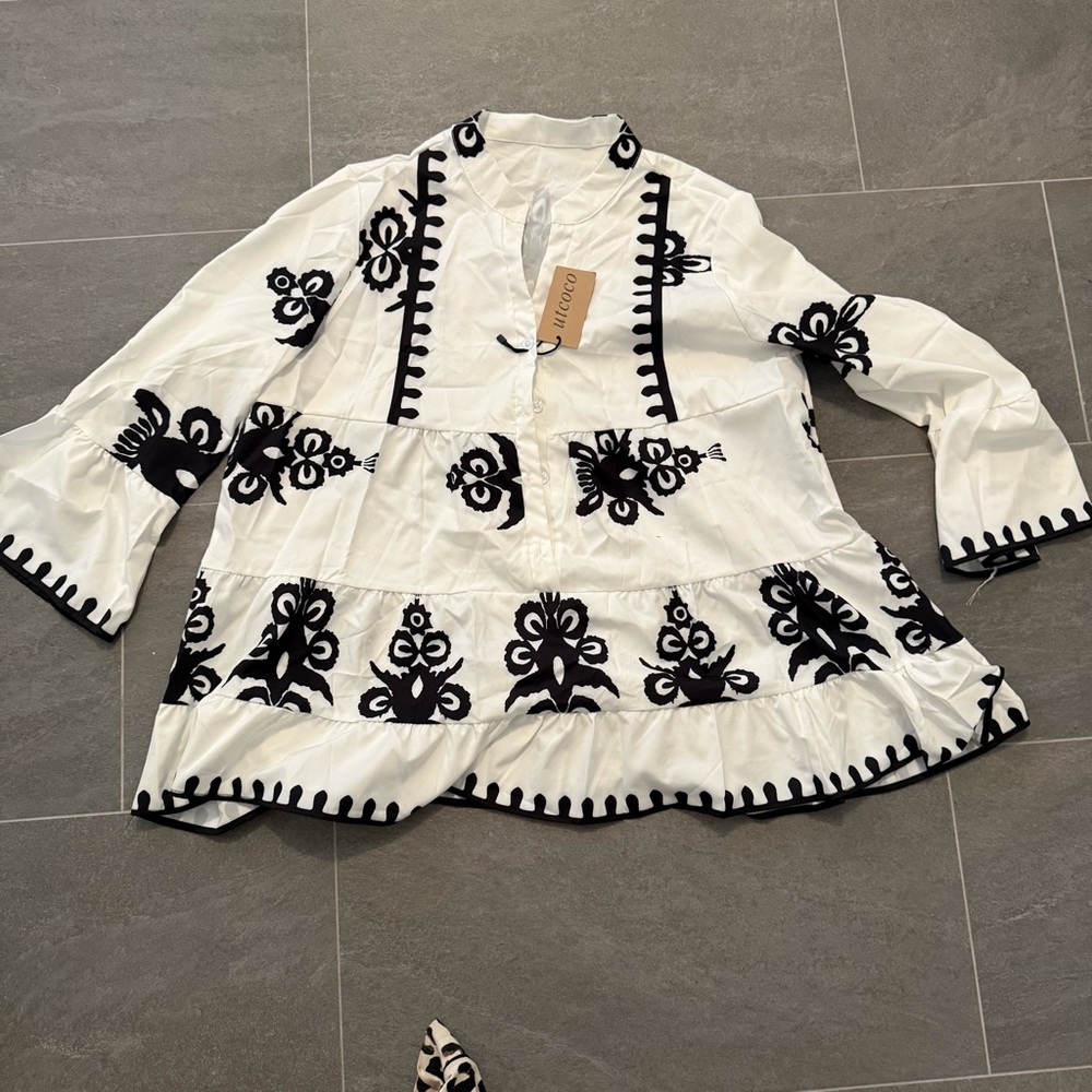 NWT Utcoco blouse XXL